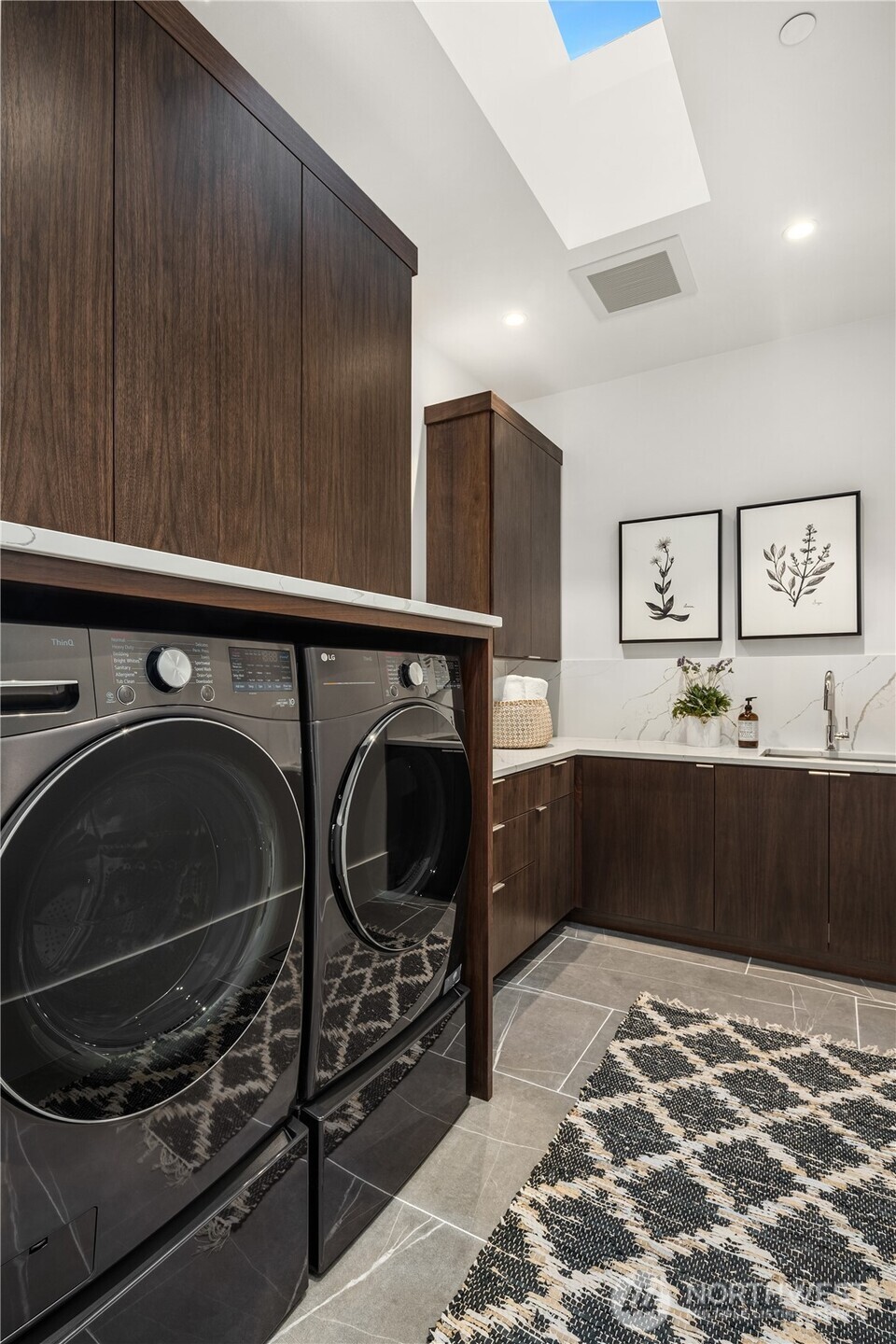 Large main level laundry room