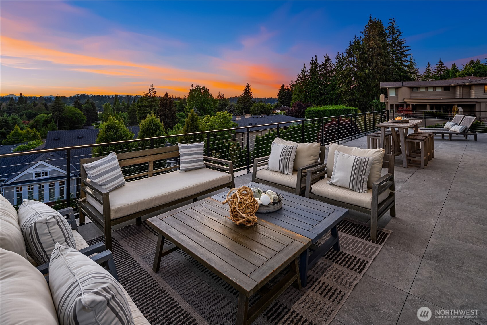 Spacious west facing upper level deck