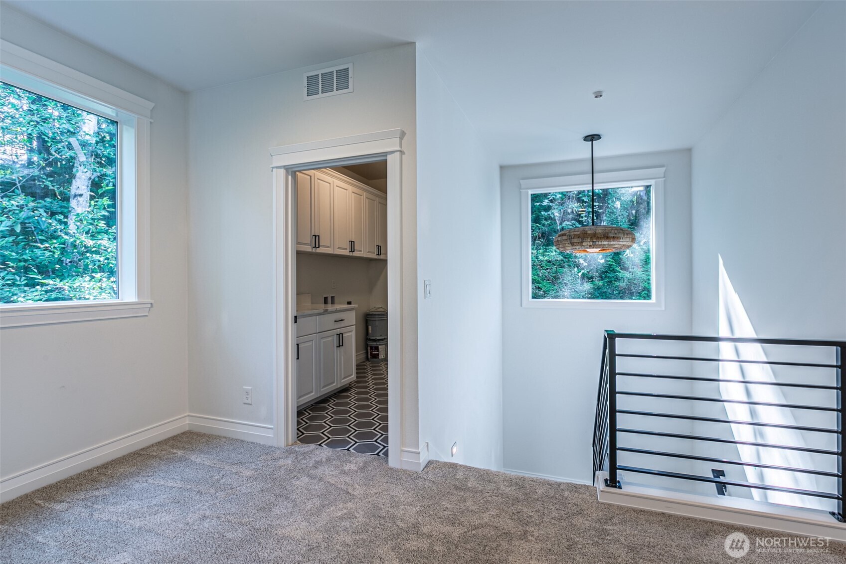 Spacious laundry room