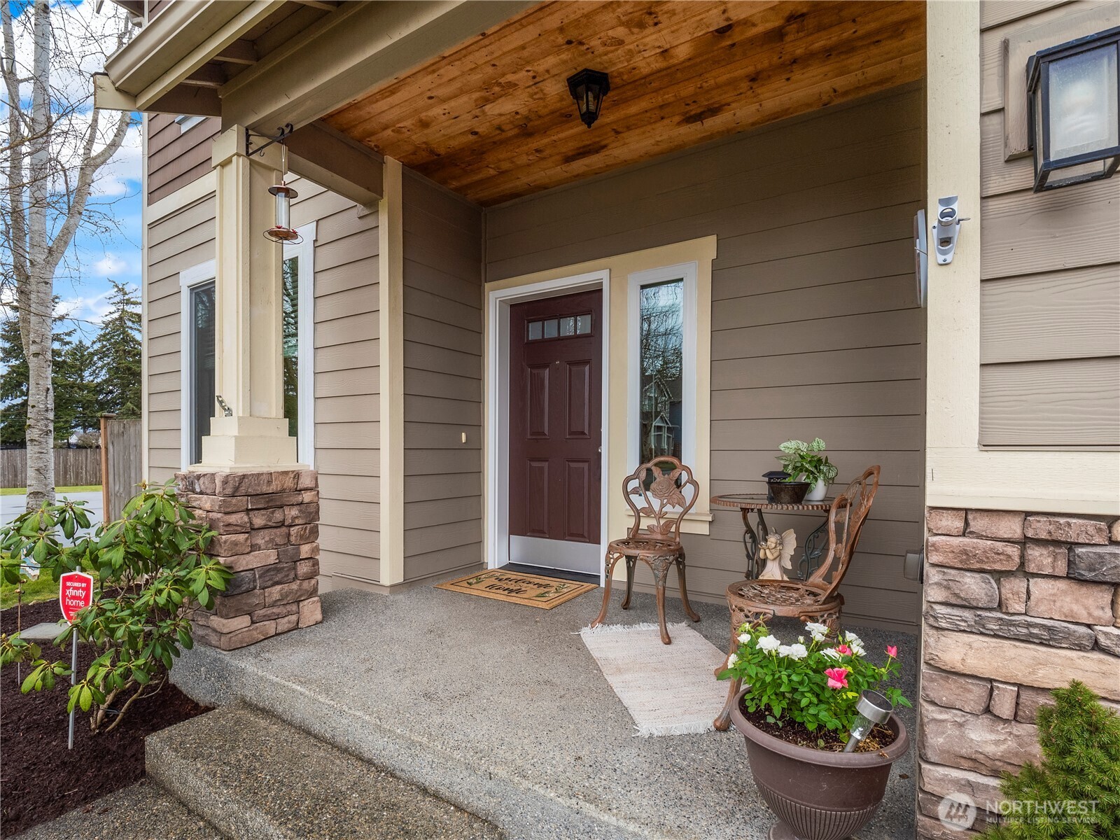 This cute porch invites you in.