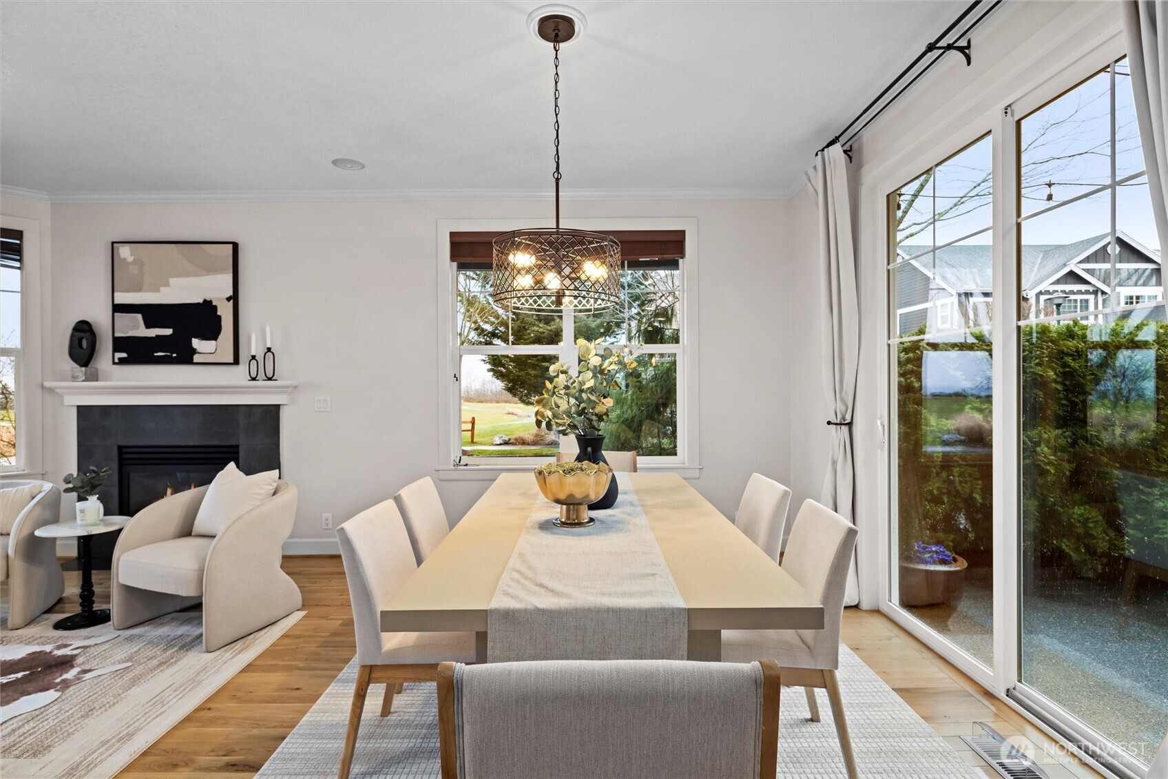 Dining room with sliders to the patio.