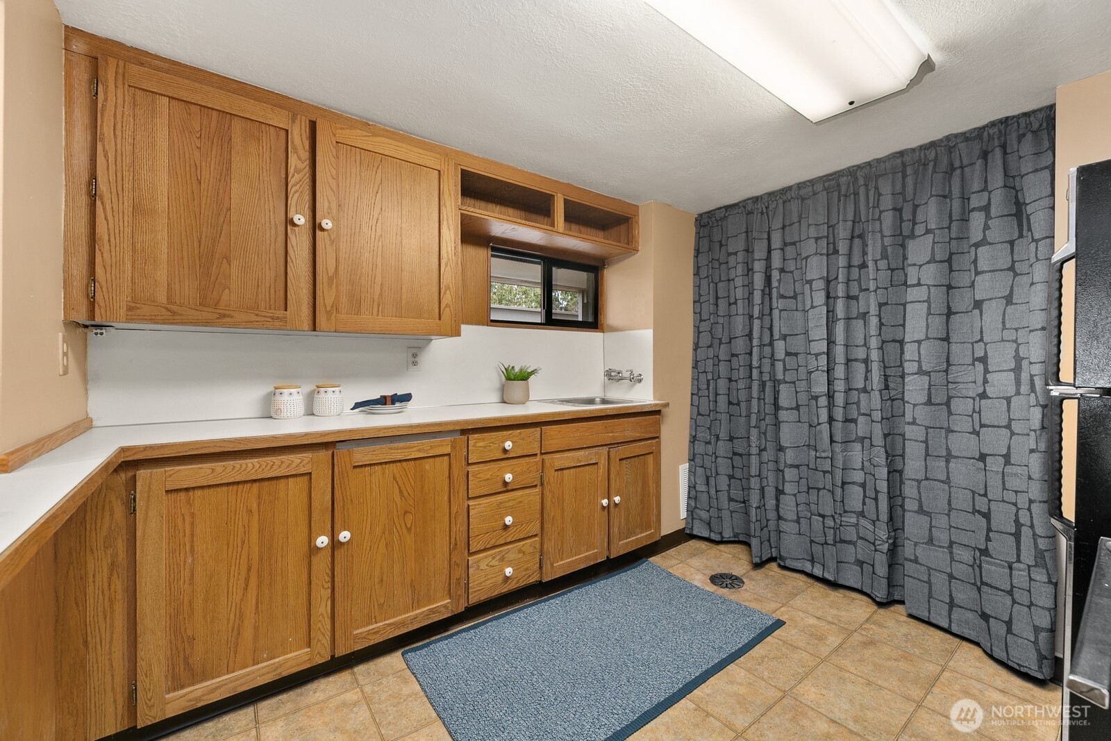 Large utility room