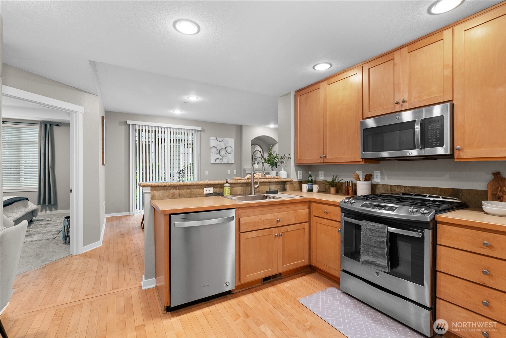 Kitchen - Stainless Steel Appliances