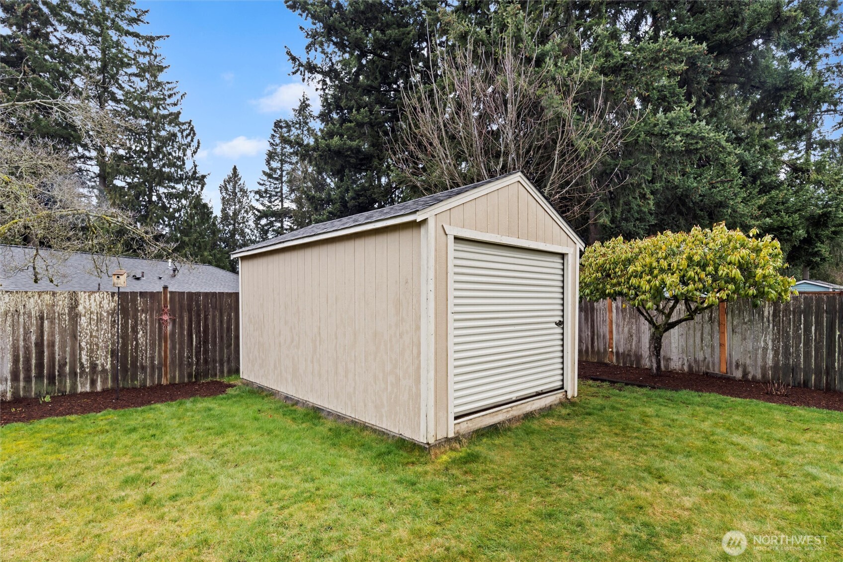 Separate storage shed for tools and such