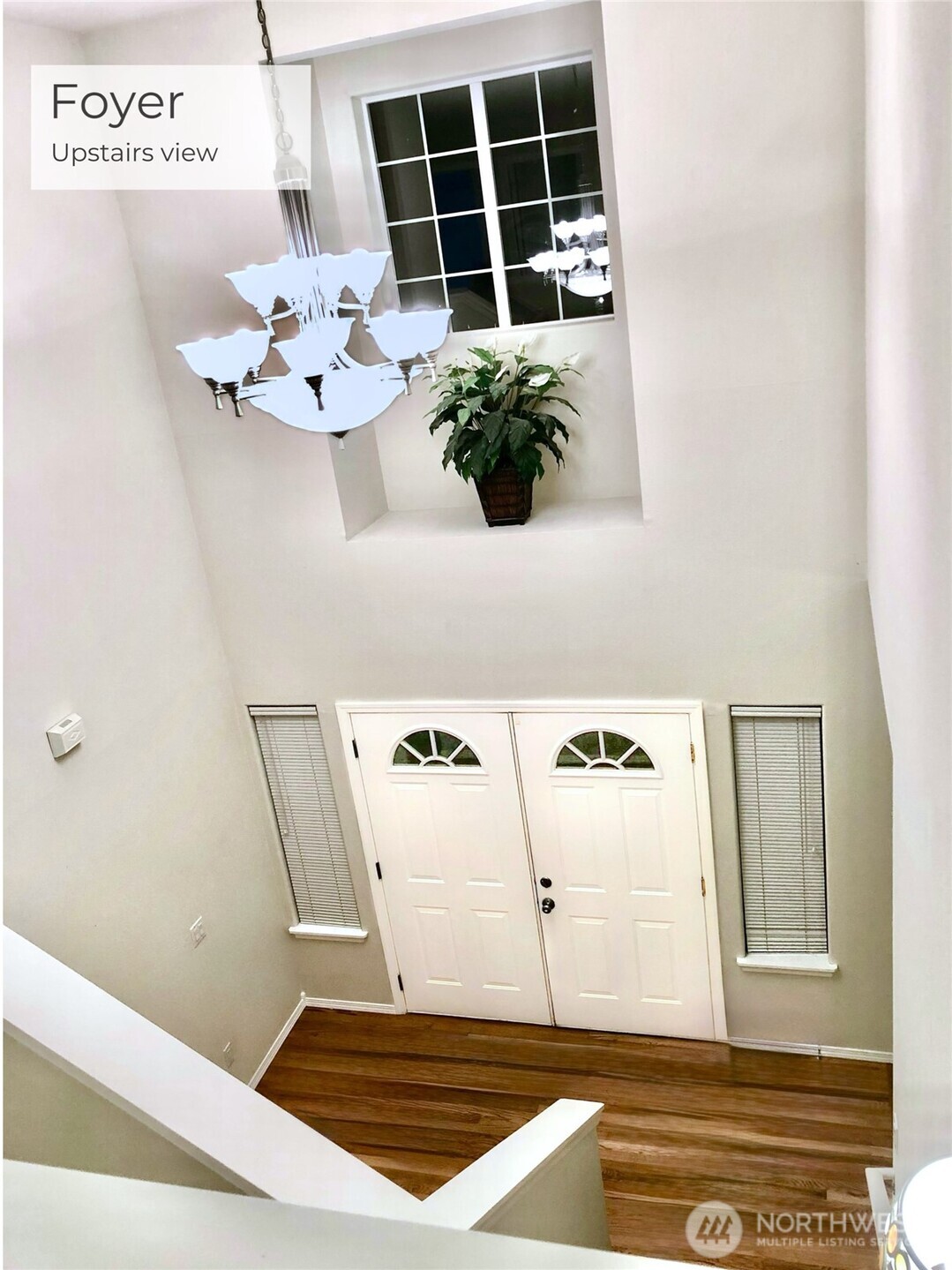 Vaulted ceiling in Foyer