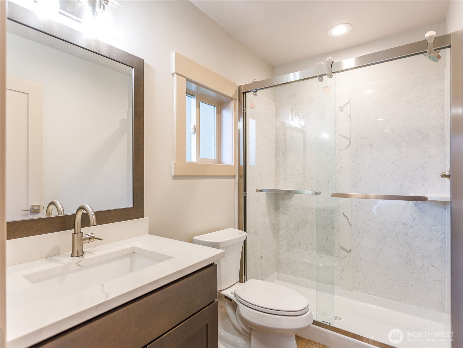 2nd upstairs Bedroom Bathroom