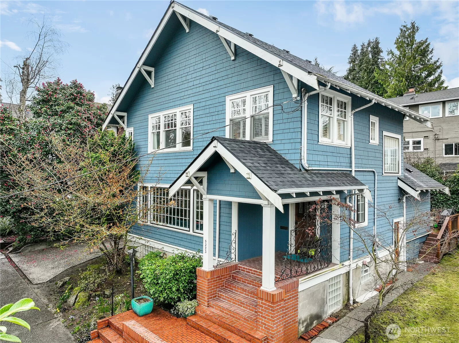 Stunning 4 bedroom craftsman.