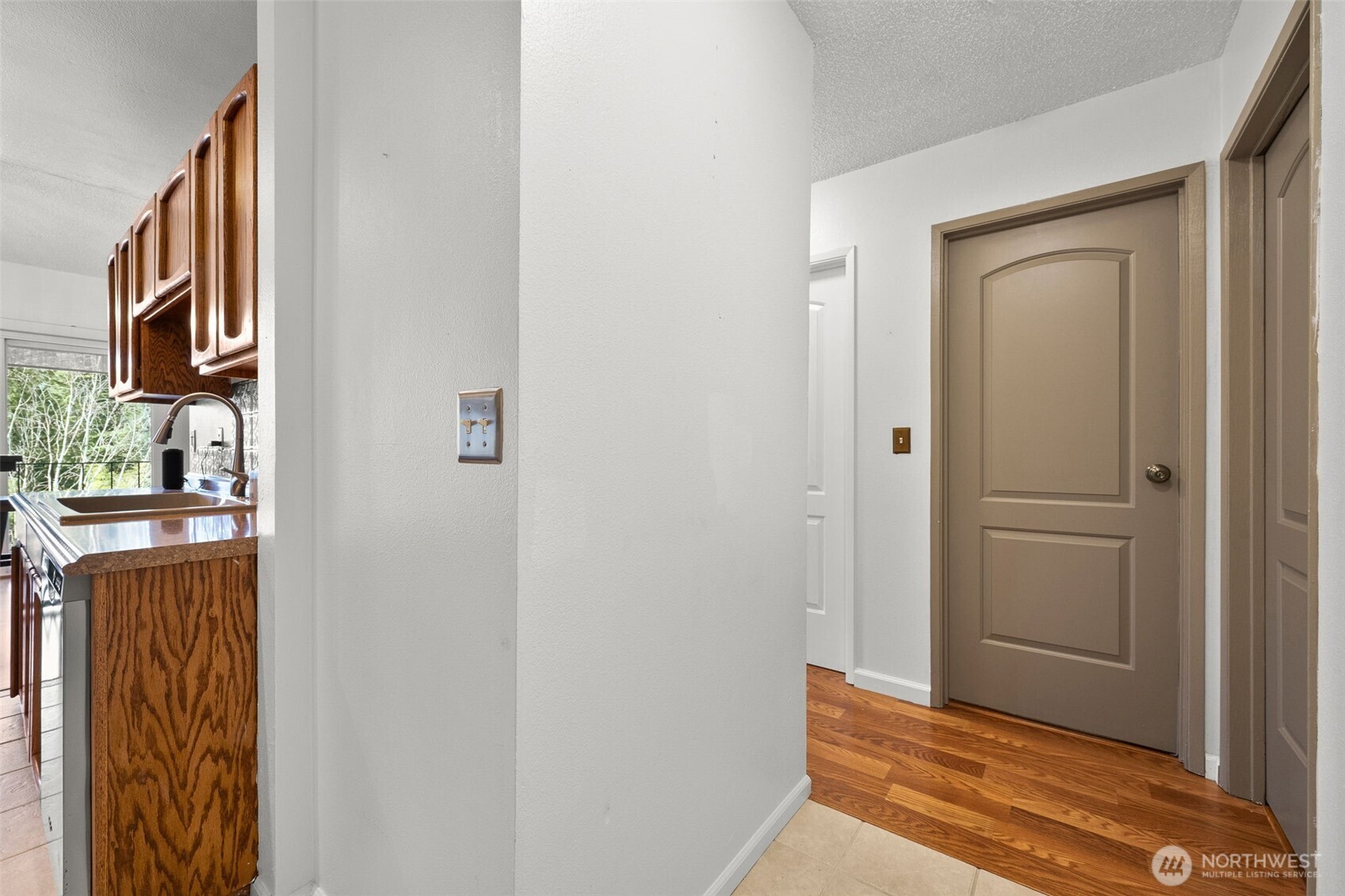 Hallway to Kitchen and Bedrooms