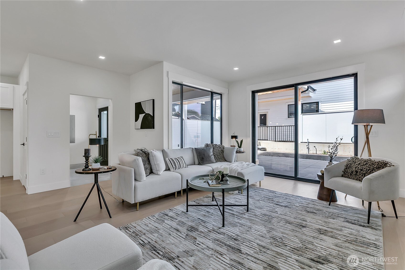 Ample natural light throughout