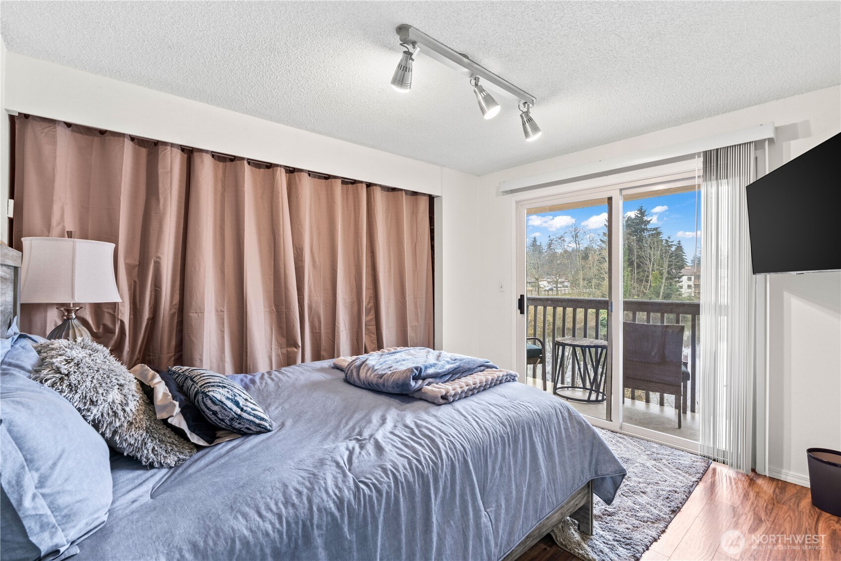 2nd Bedroom w/ View