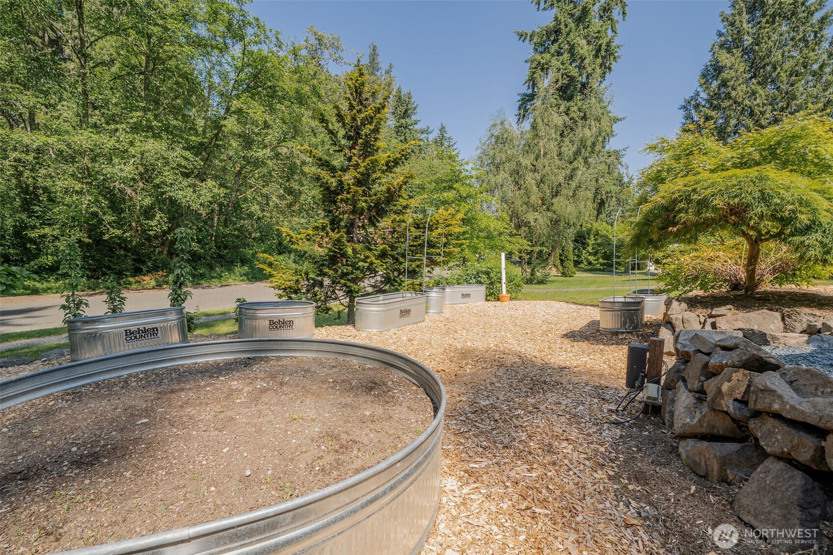 You can be your own urban farmer, lots of great space for growing your own fruits & veggies