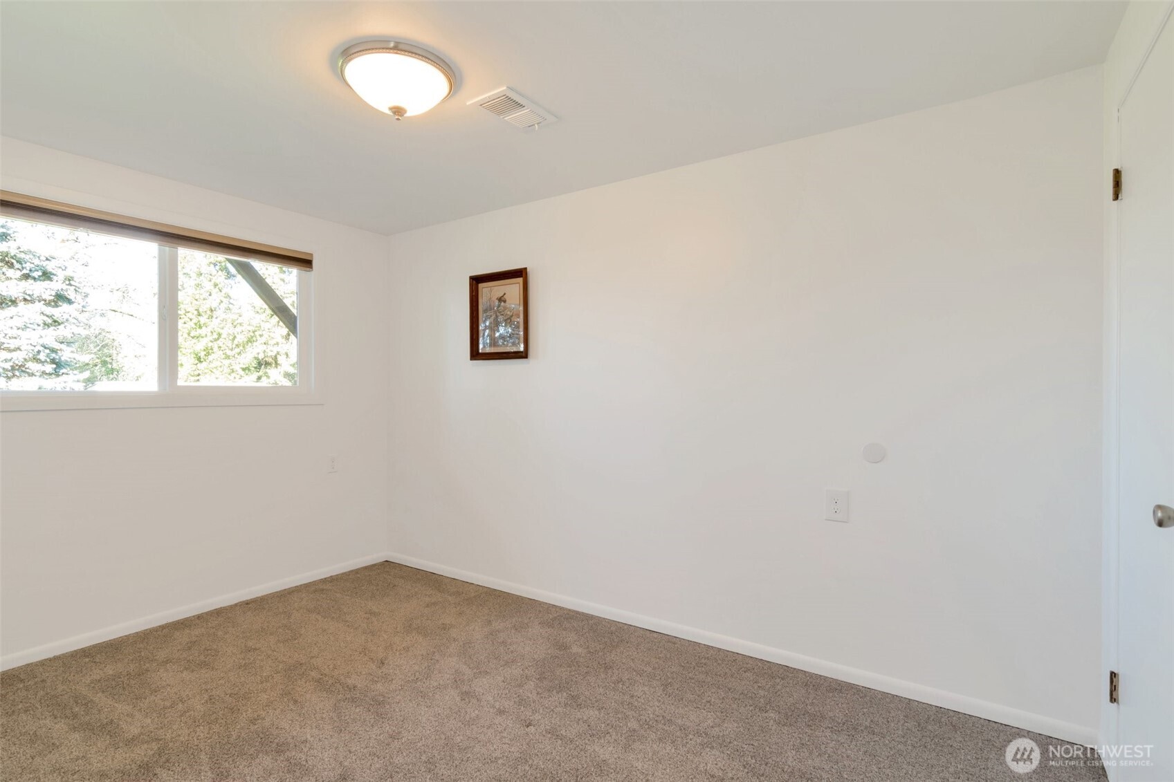 Bedroom 4 has new carpet
