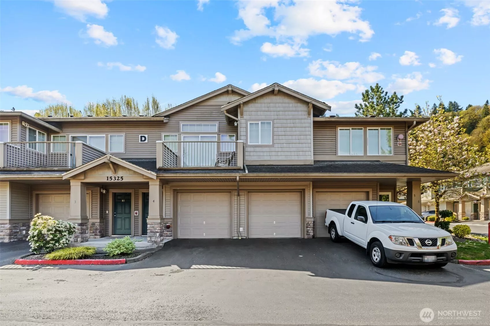 Welcome home! Tucked in a quiet community with lush greenery and charming curb appeal.