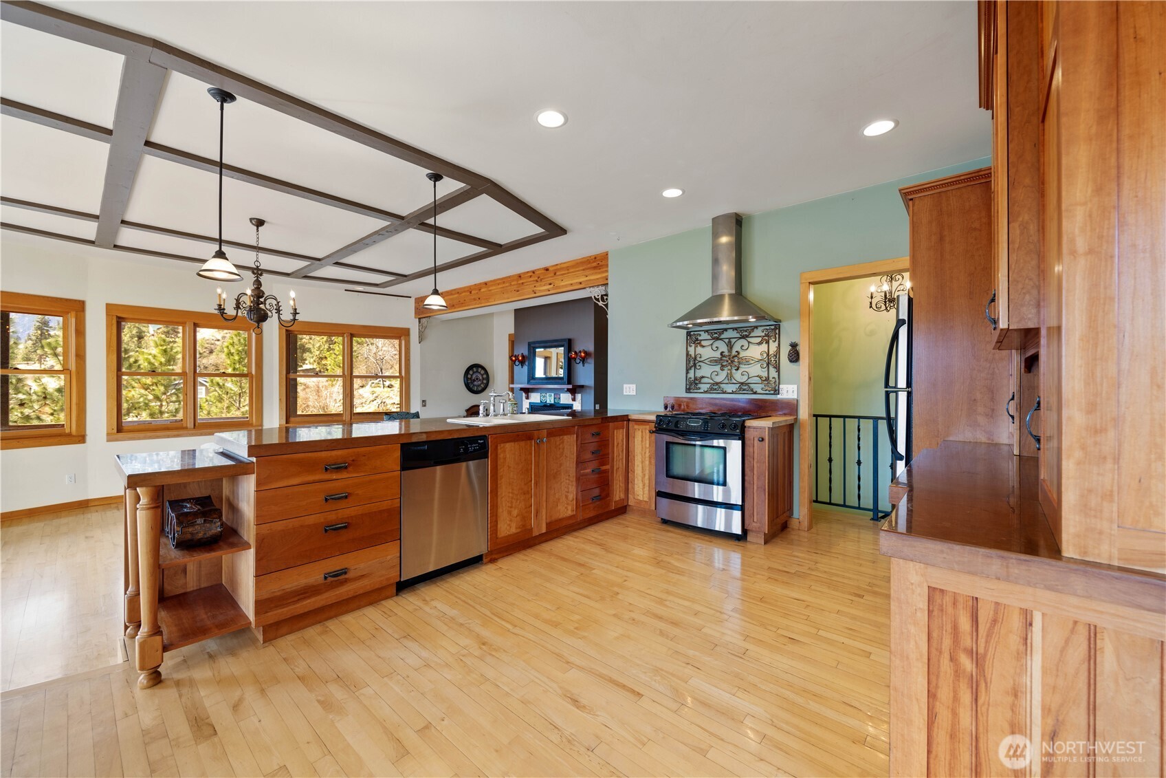 Large kitchen