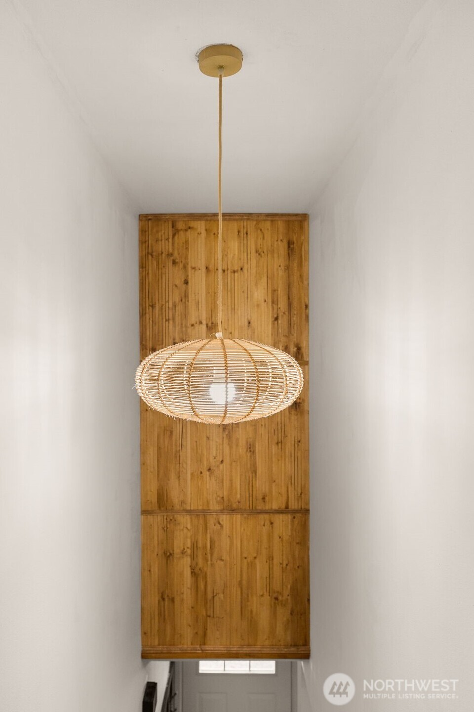 Lots of warm & inviting details