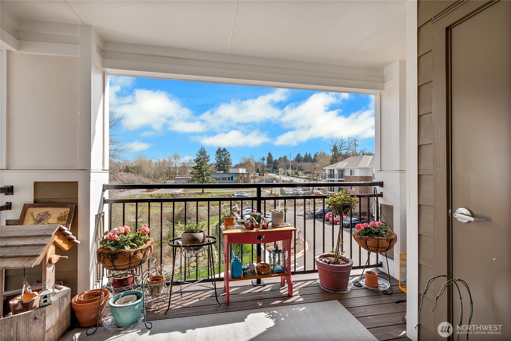 Deck for Entertaining