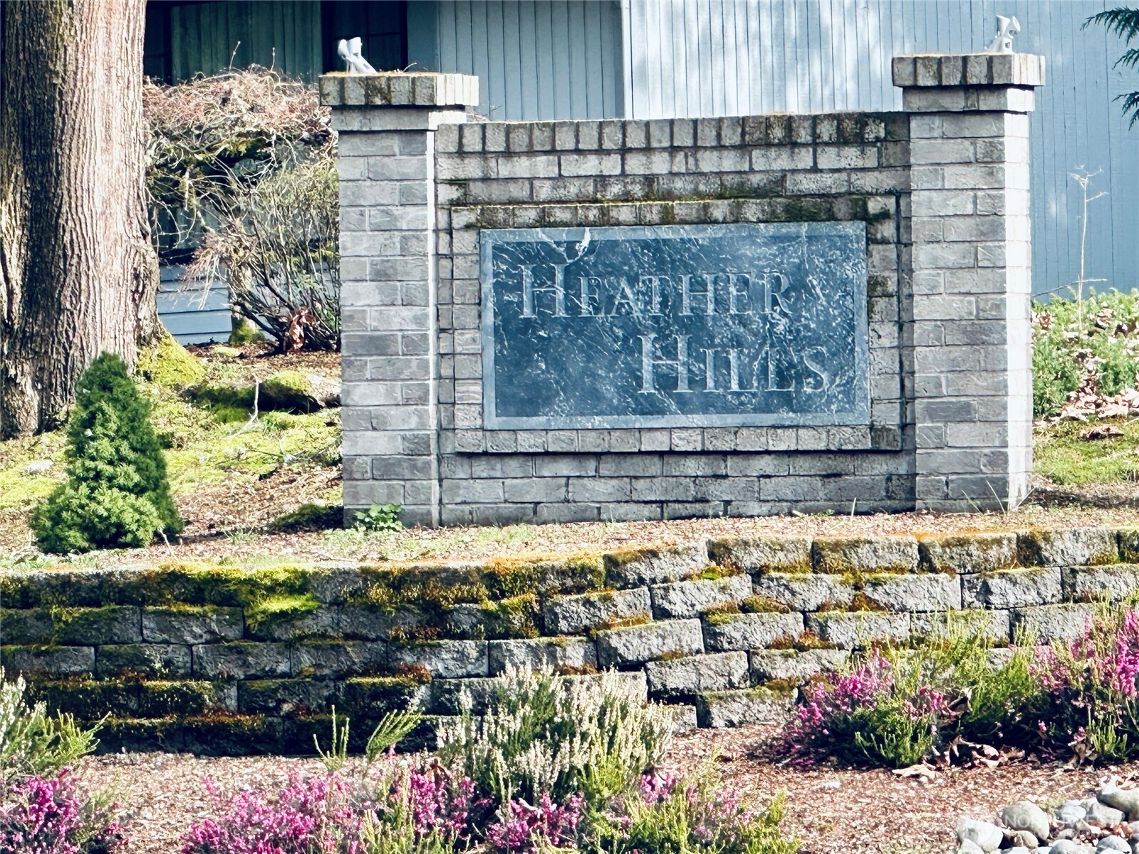Sheltered entryway to home