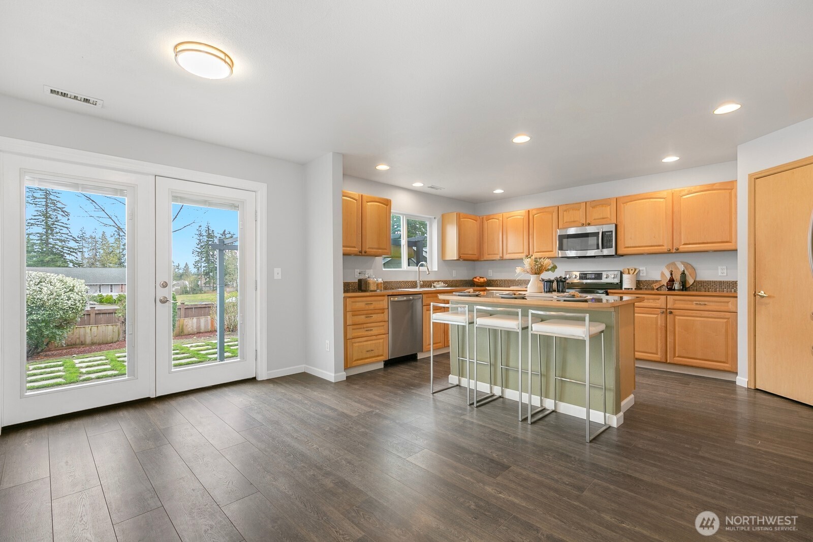 Huge family room space!