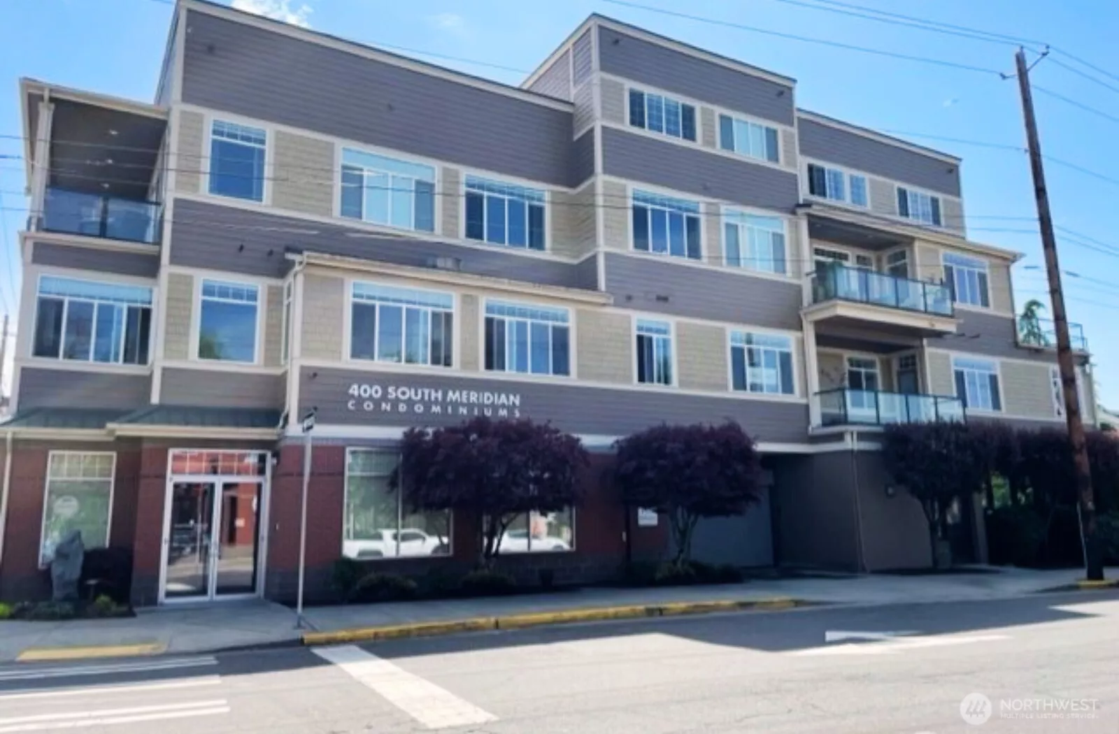 400 S. Meridian is synonymous with Class and Access. Class, that this address represents the 10 best condominiums in Downtown Puyallup. Class, that this address provides you the comfort, security, convenience and peace-of-mind that downtown upscale living should provide. Access, that this address literally provides convenient access to anything that IS Puyallup. The Farmer's Market, the Library, Anthem, Elements, a host of restaurants, City Hall and the Washington State Fair! Plus, easy access to enjoy the Daffodil Parade, Santa Parade and Meeker Days from your own private deck!