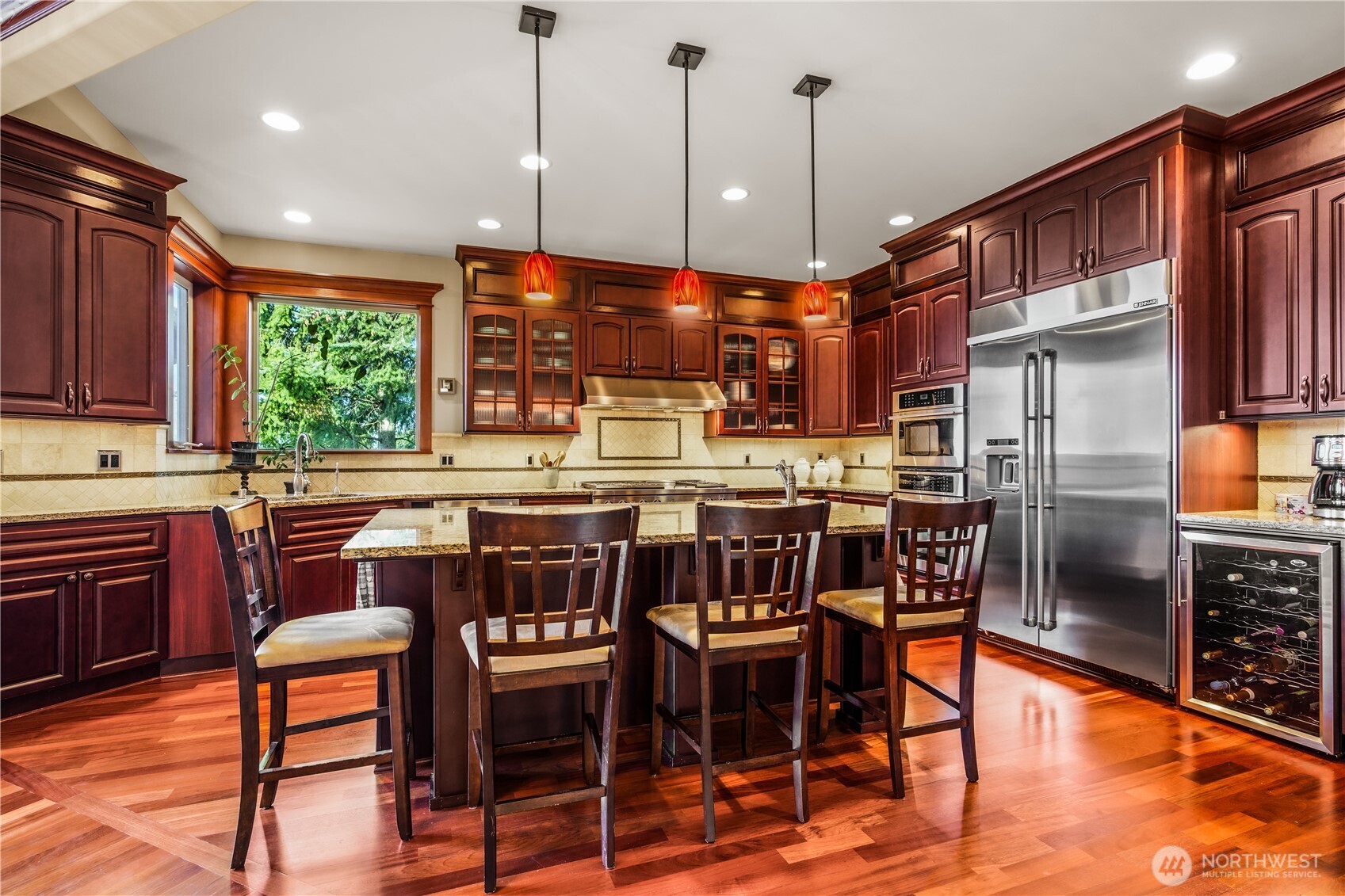 A REAL chef's kitchen designed with entertaining in mind