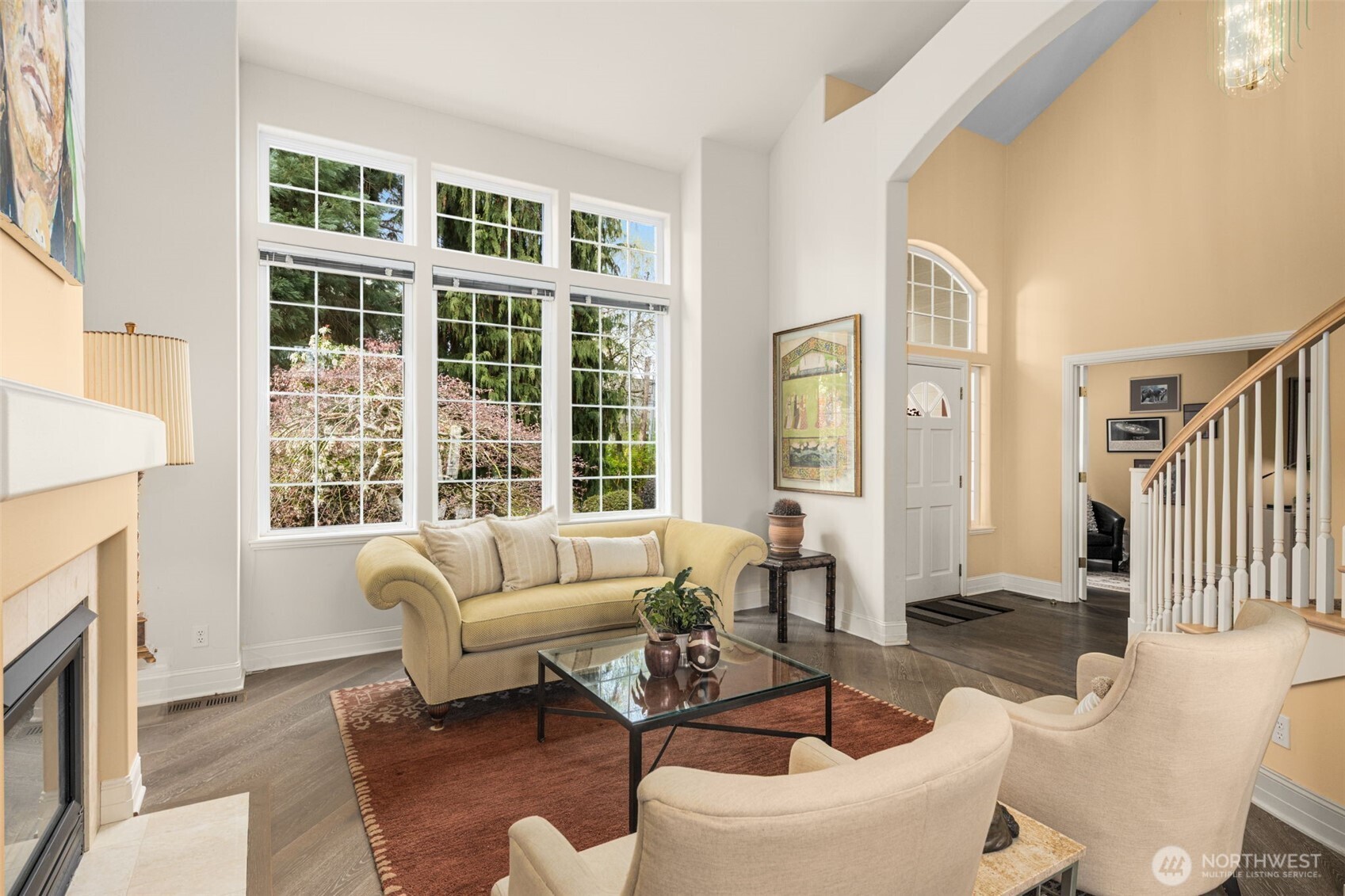 High ceilings, large windows and great light