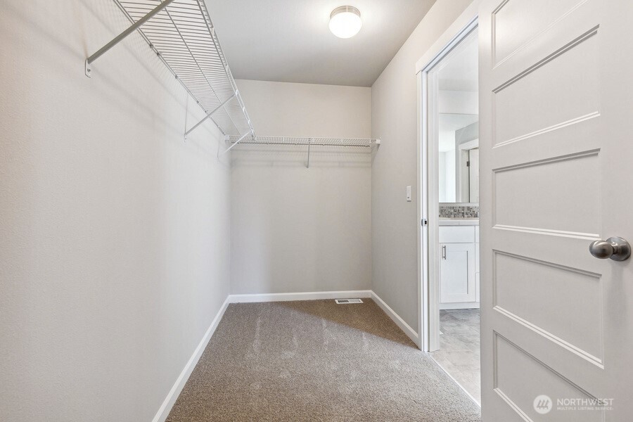 This is a presale home. Photos of the same floorplan in the community. Colors and features will vary.
