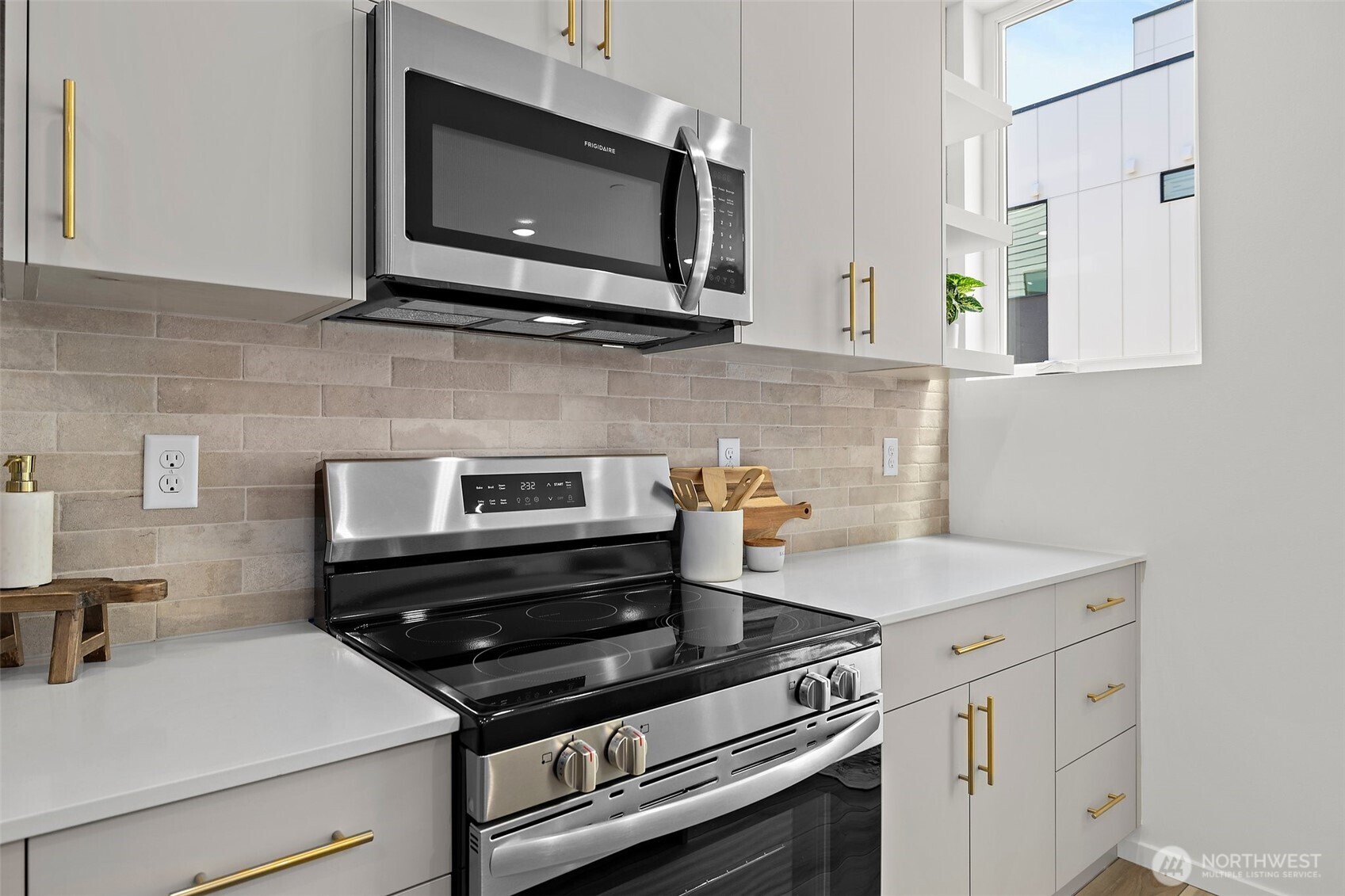 Model home. Colors and finishes may vary.