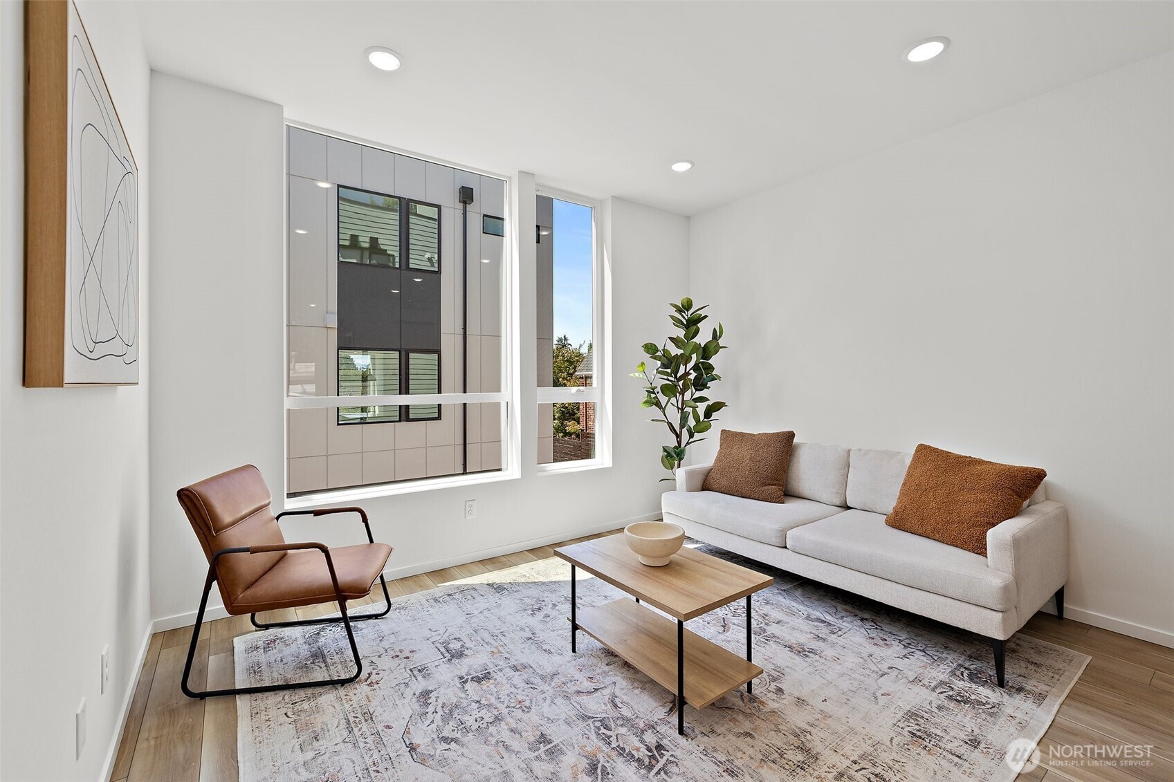 Convenient main level full bath! Model home. Colors and finishes may vary.