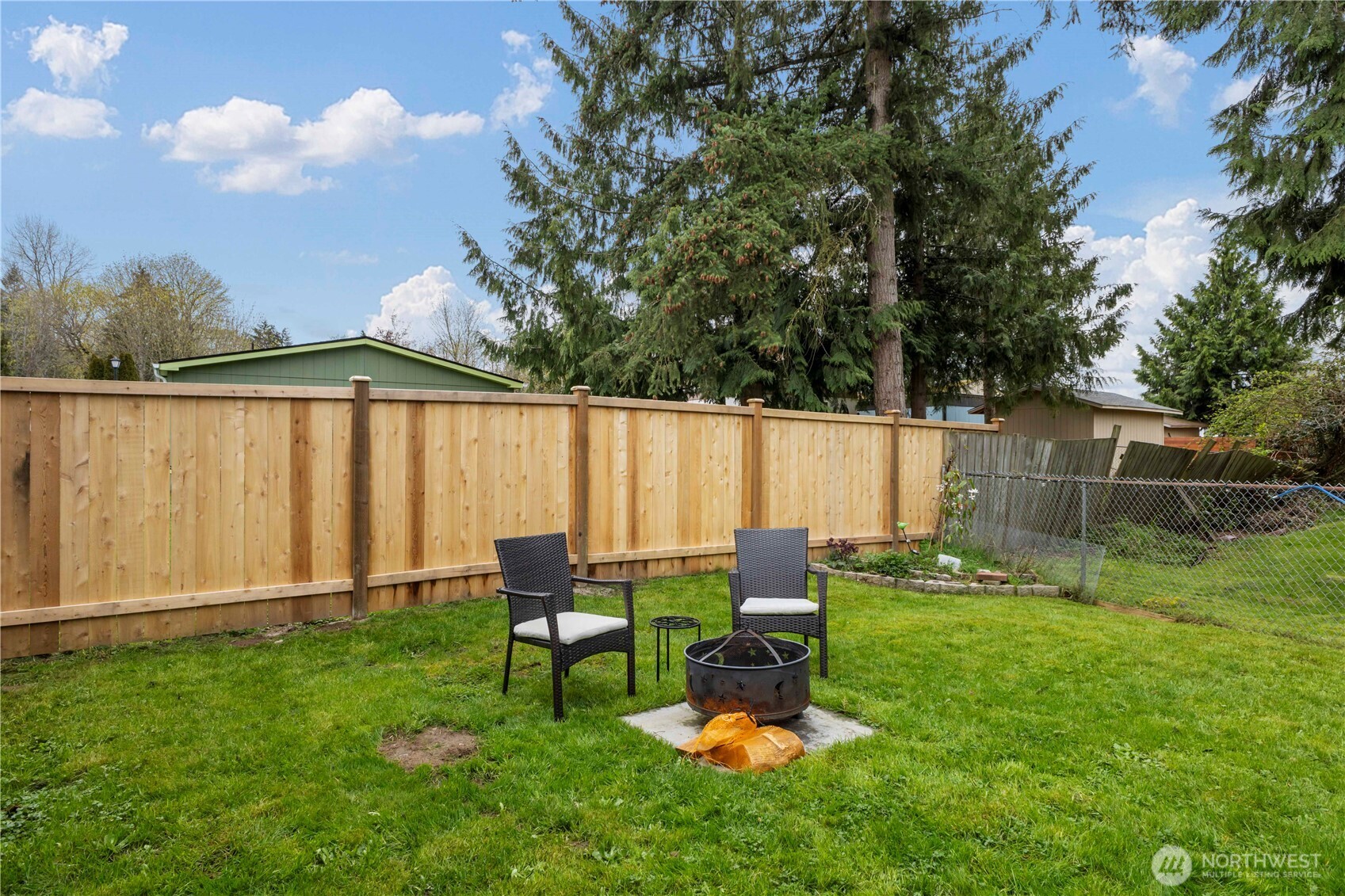 new cedar fence, fire and smores