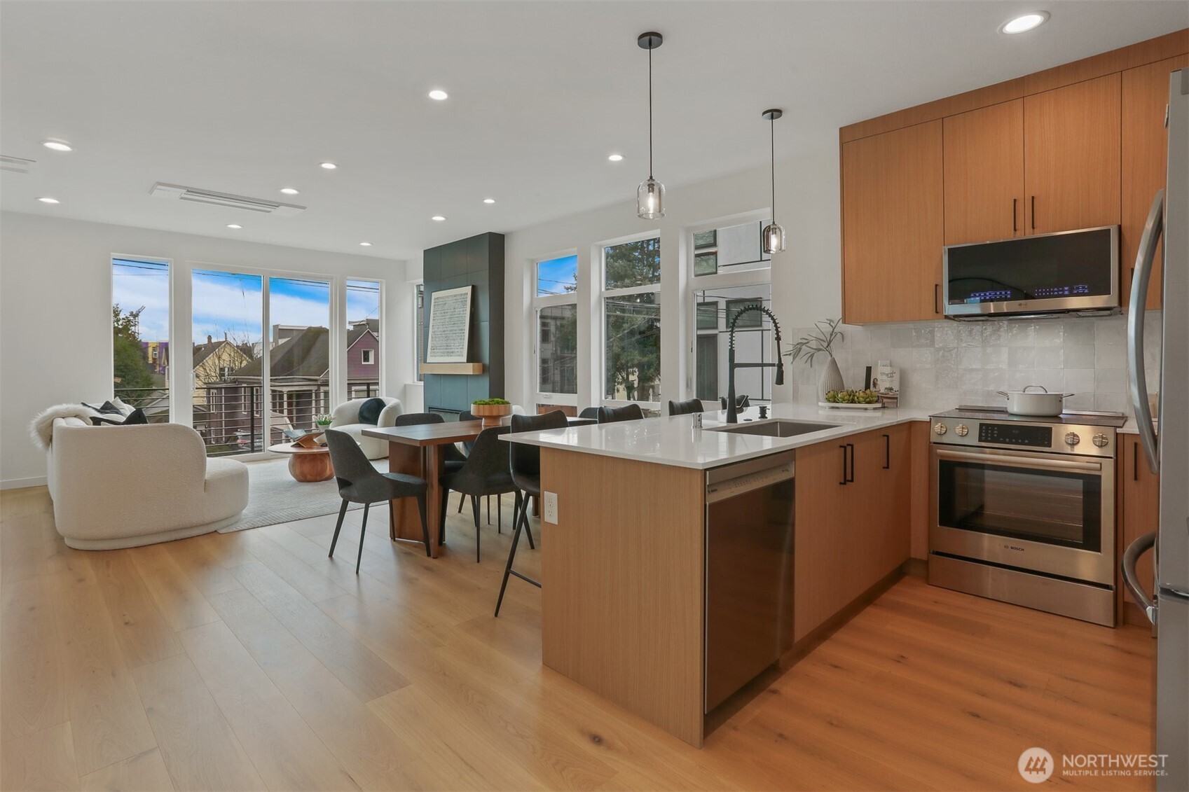 PREMIUM CLEAF Italian Designer Cabinets and Higher-End Appliance Package