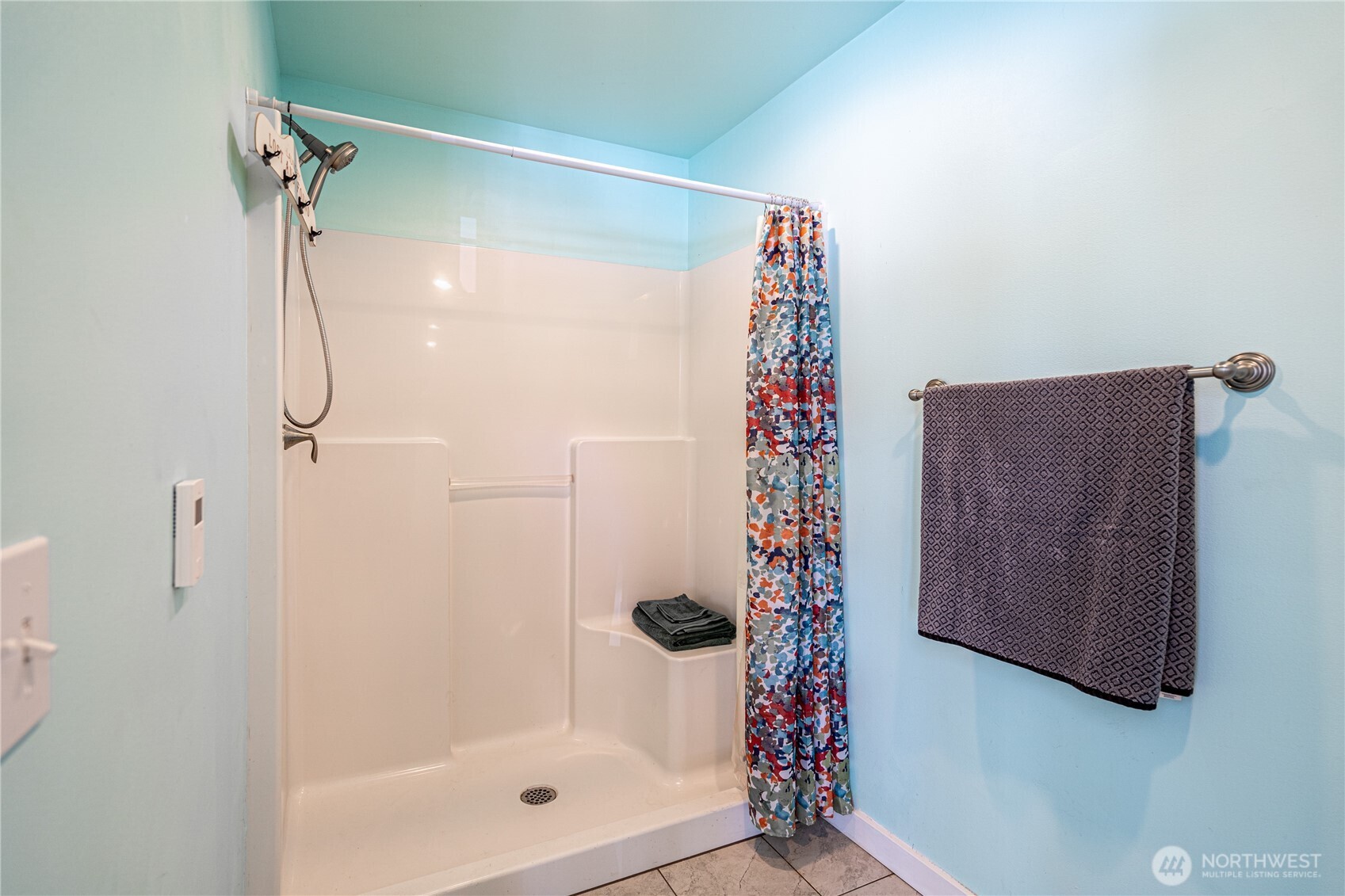 Bath and double shower