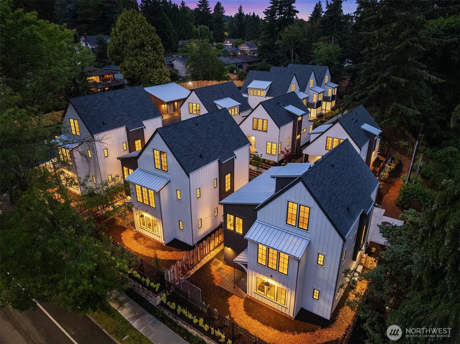 Welcome to Thornton Creek Commons!