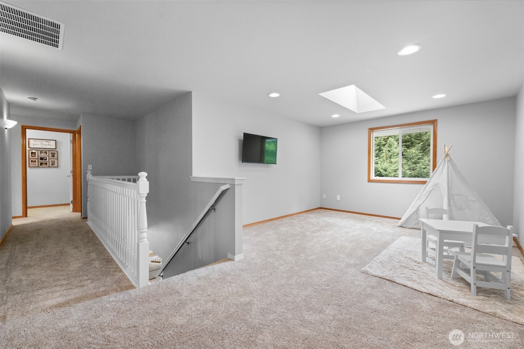 Loft Rec Room Upstairs