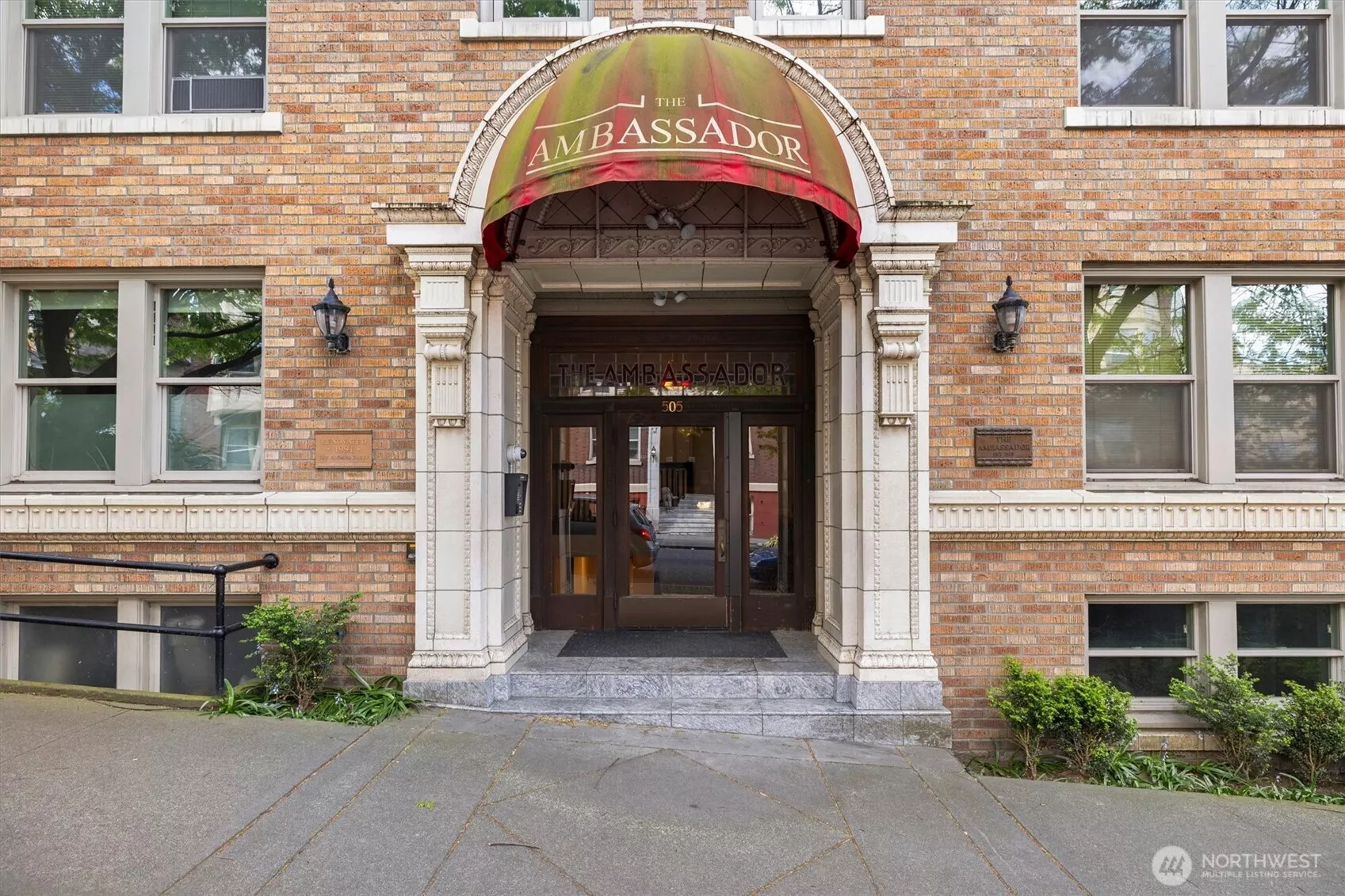 Main Image