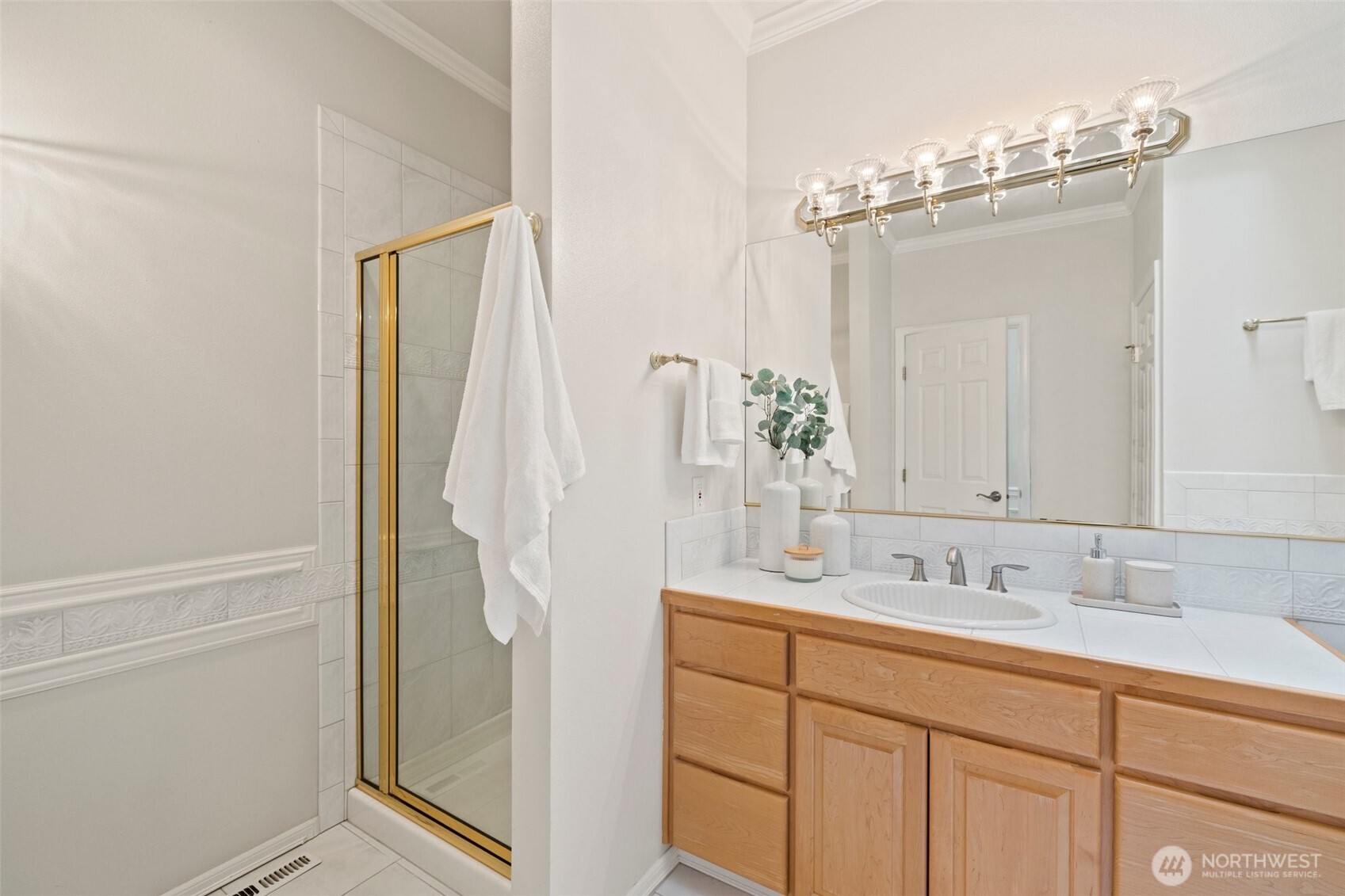 2nd full bathroom