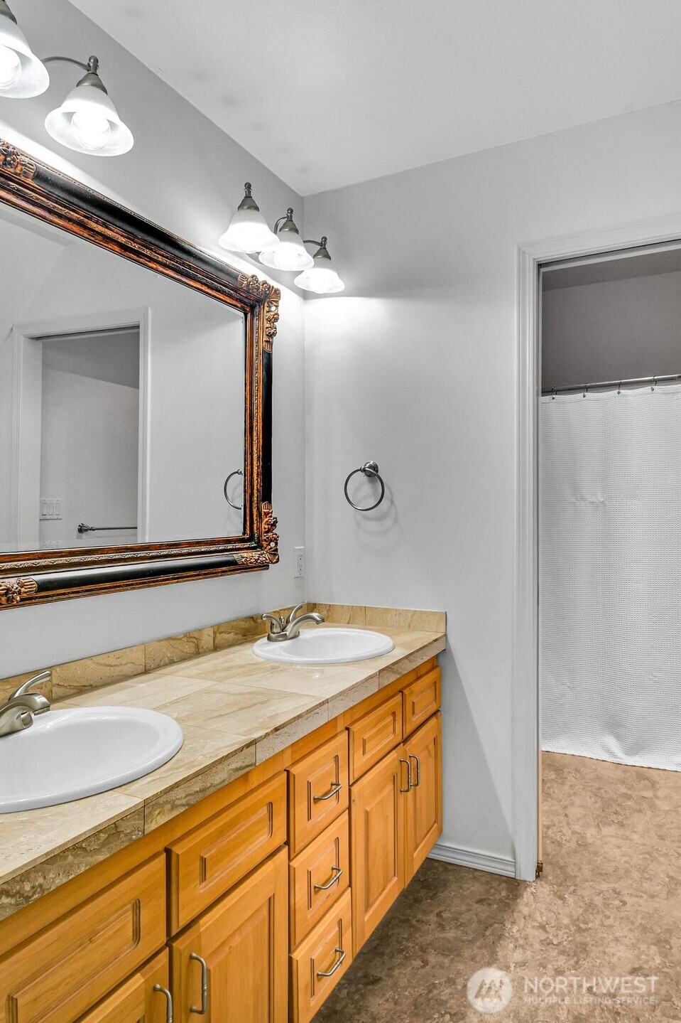 Guest Bath - upper level