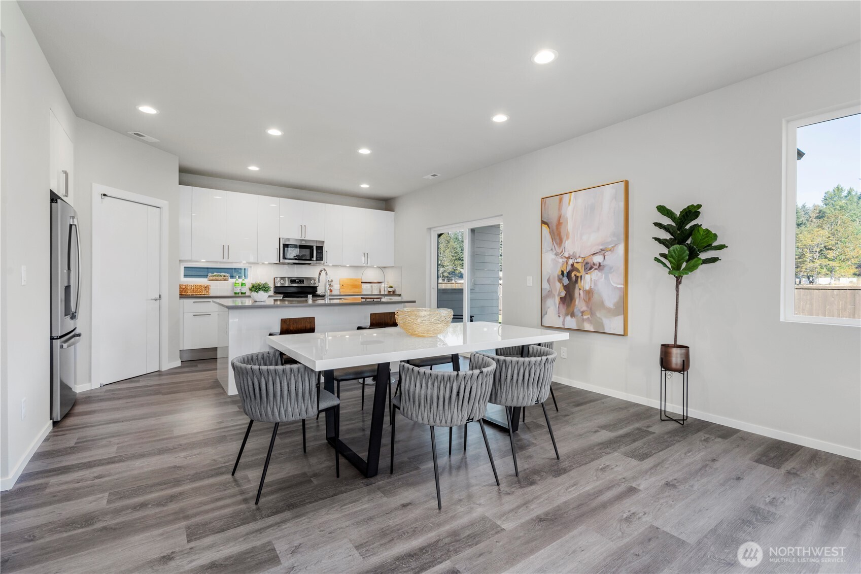 Photos of the Model home. Not of actual home.