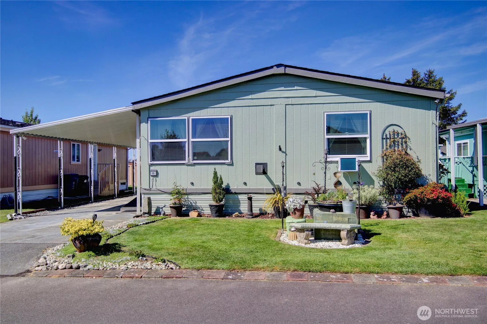 Welcome to 1120 S 25th St #95.