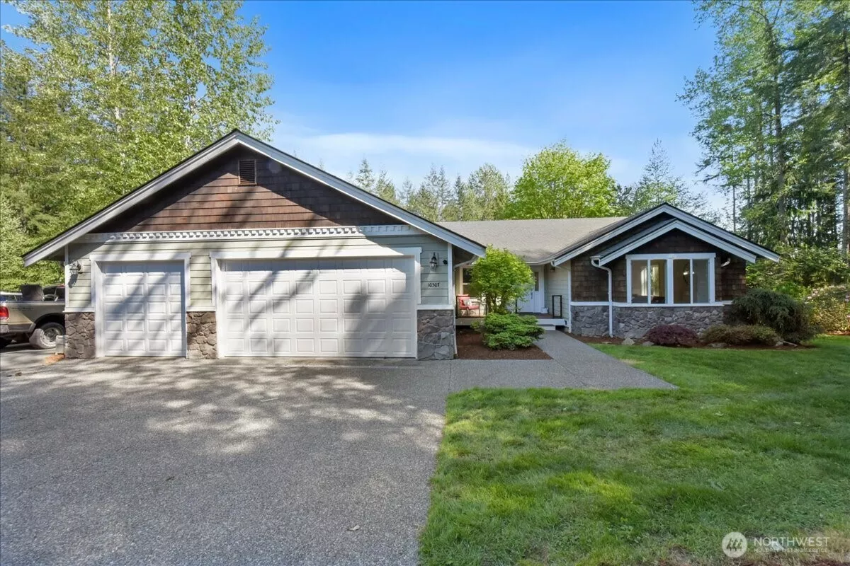 Welcome to Weatherby! This home is one of the few ramblers in the neighborhood. 3-car garage and parking for additional cars or toys!