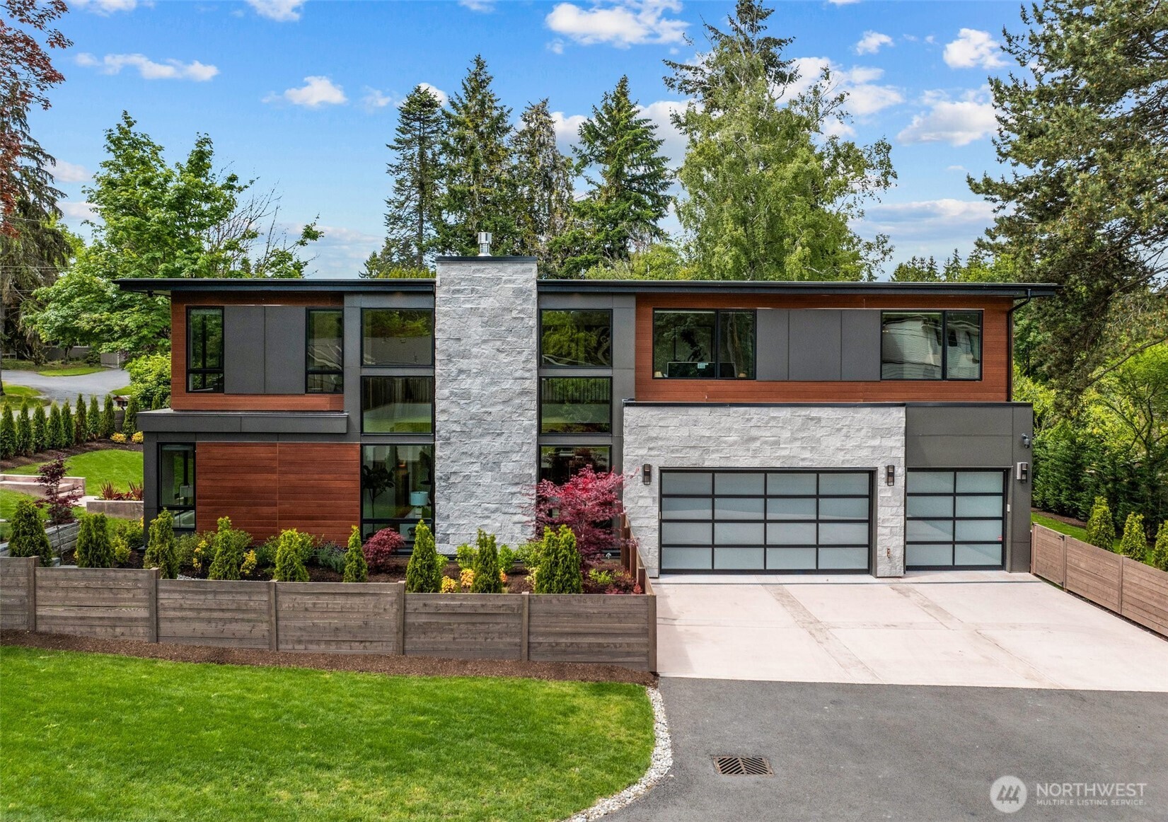 3 Car Garage
