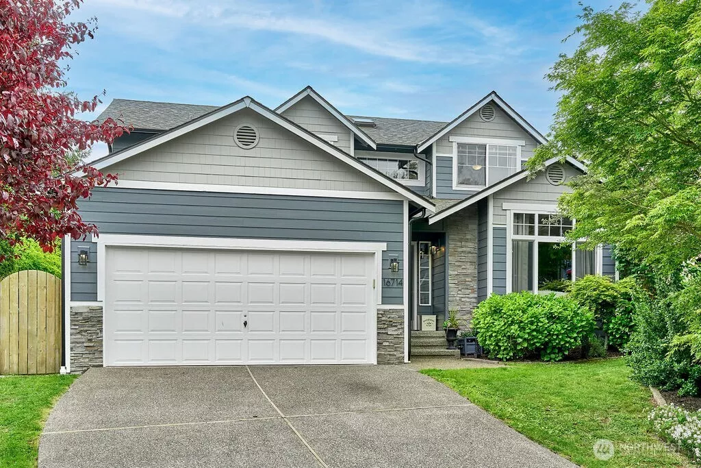 Welcome to 16714 10th Pl