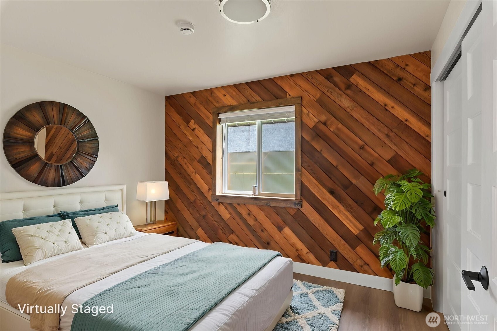 Bedroom B ( Double Occupancy )