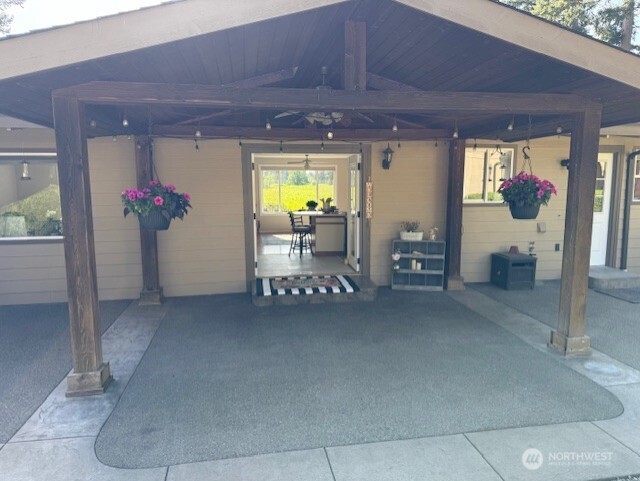 Gated entrance and fully fenced back yard for pets and security