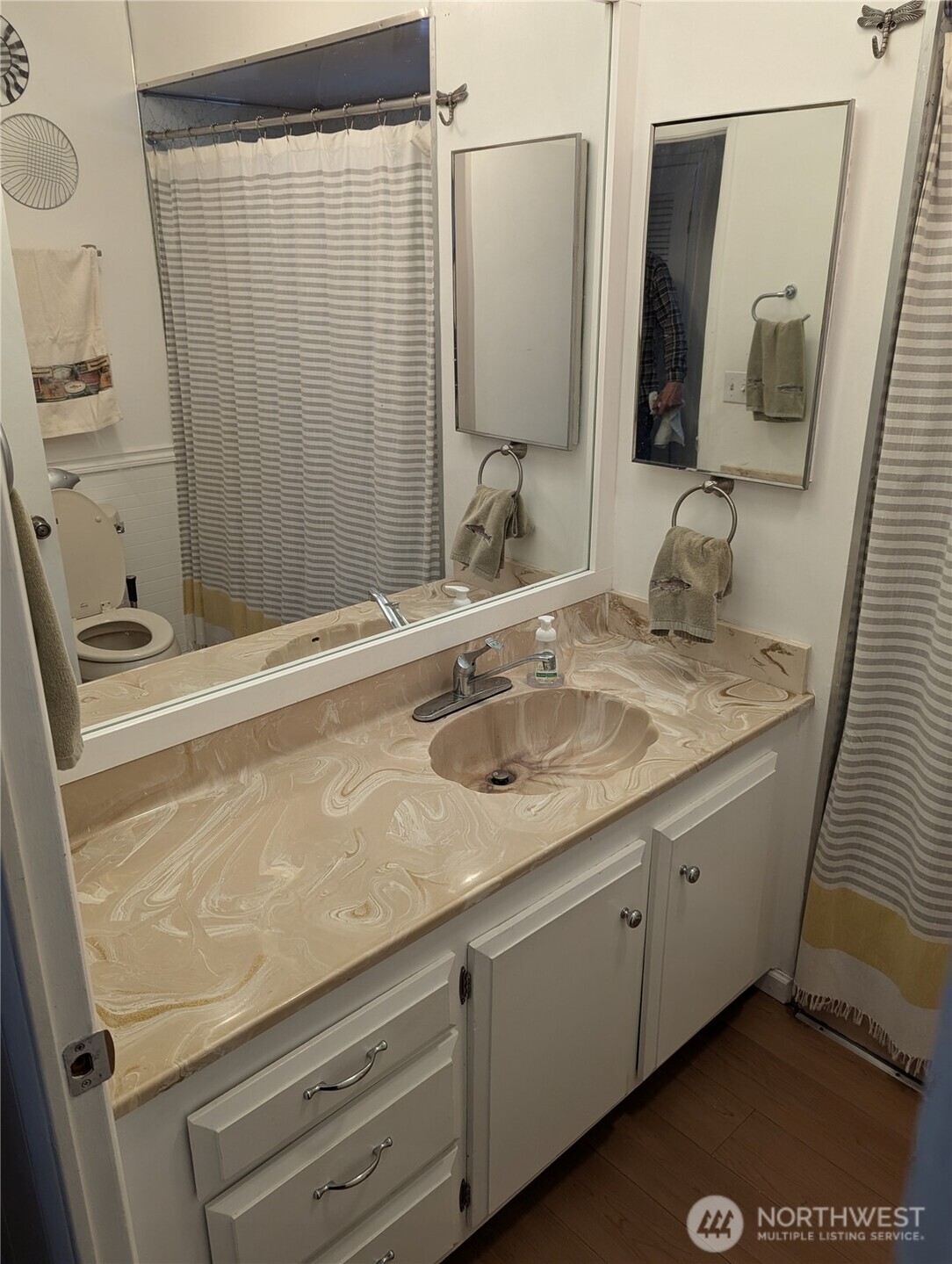 /NWM2372151/NWM2372151-31.jpg