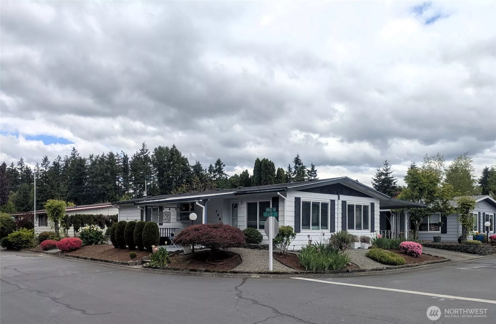 Large corner lot