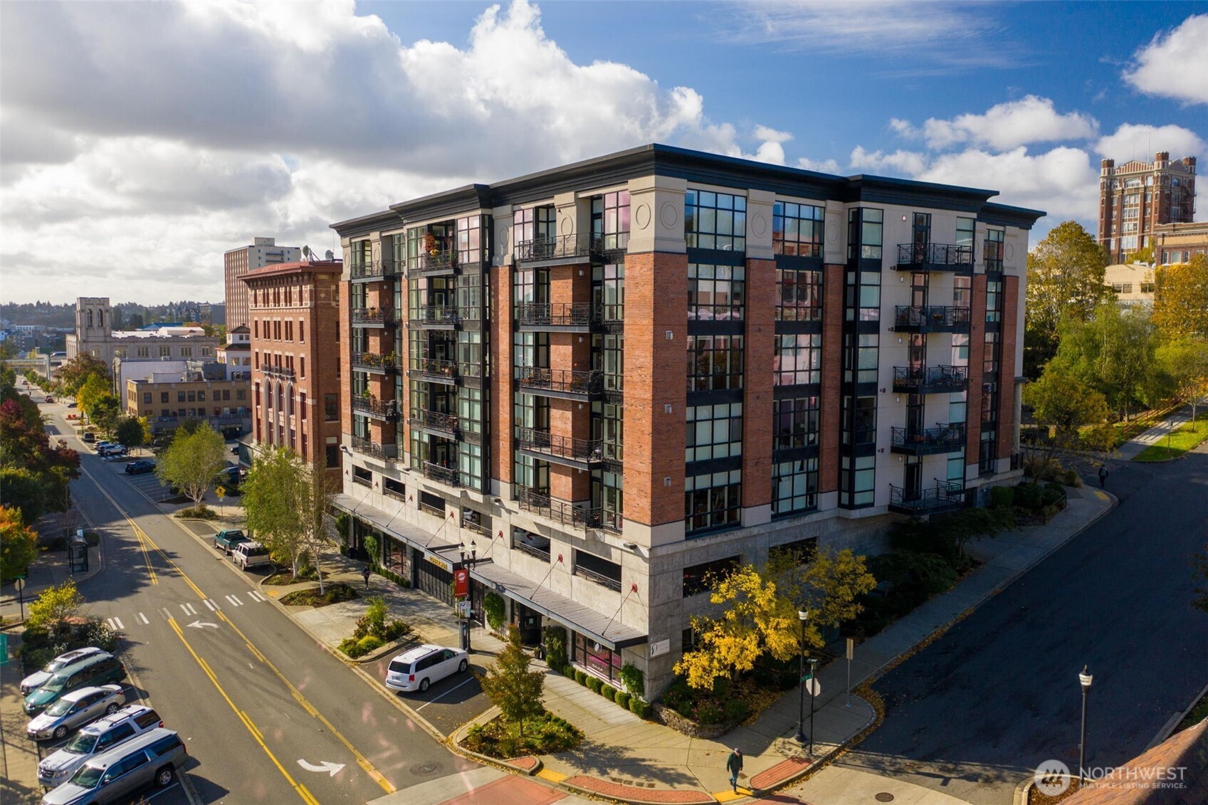 The Roberson exterior is shown here, at the corner of Market Street and 7th. This is known as the Theater District, with entertainment venues you will love: musicals, plays, comedy, movies and so much more.