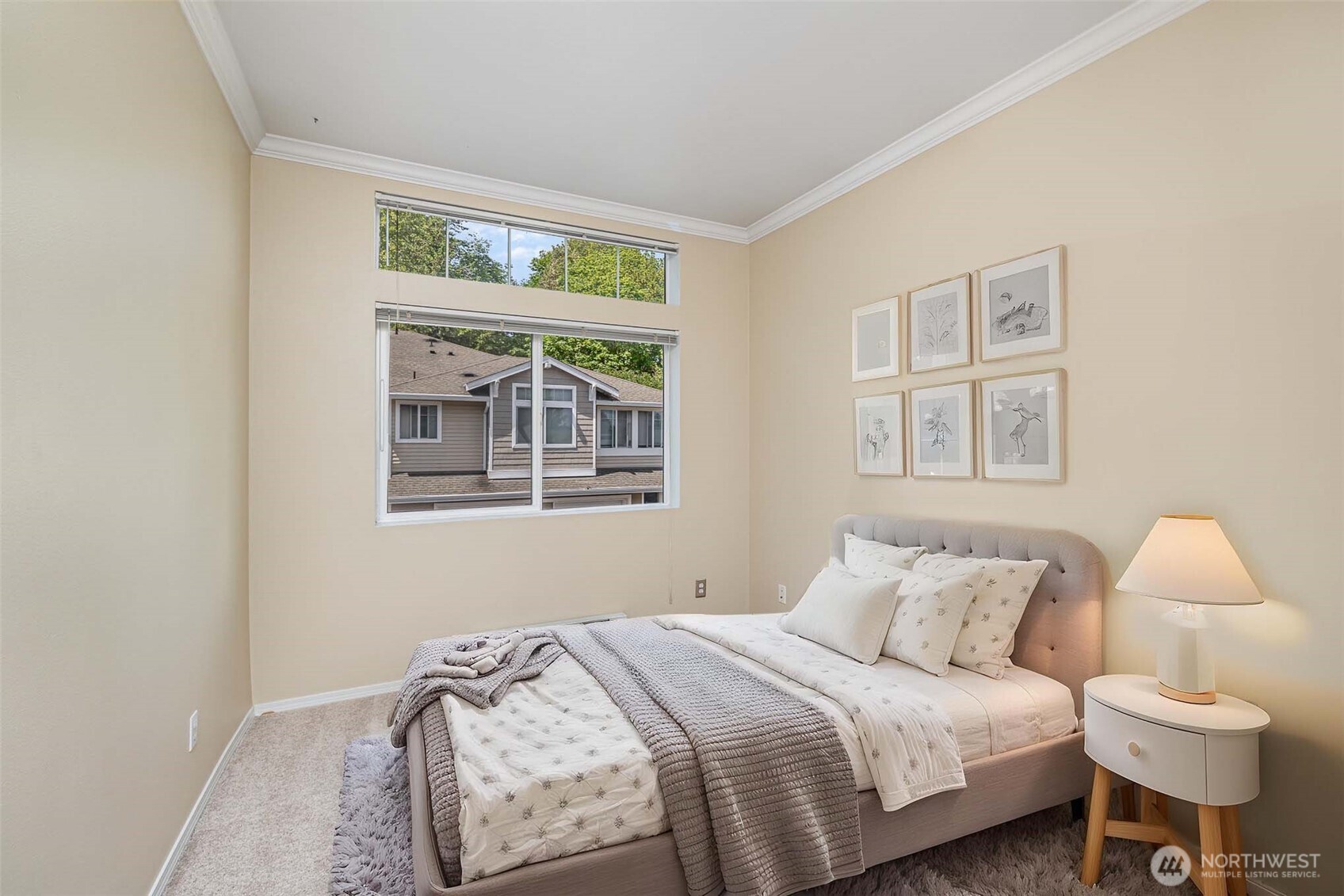 **Virtually staged** Guest Bedroom