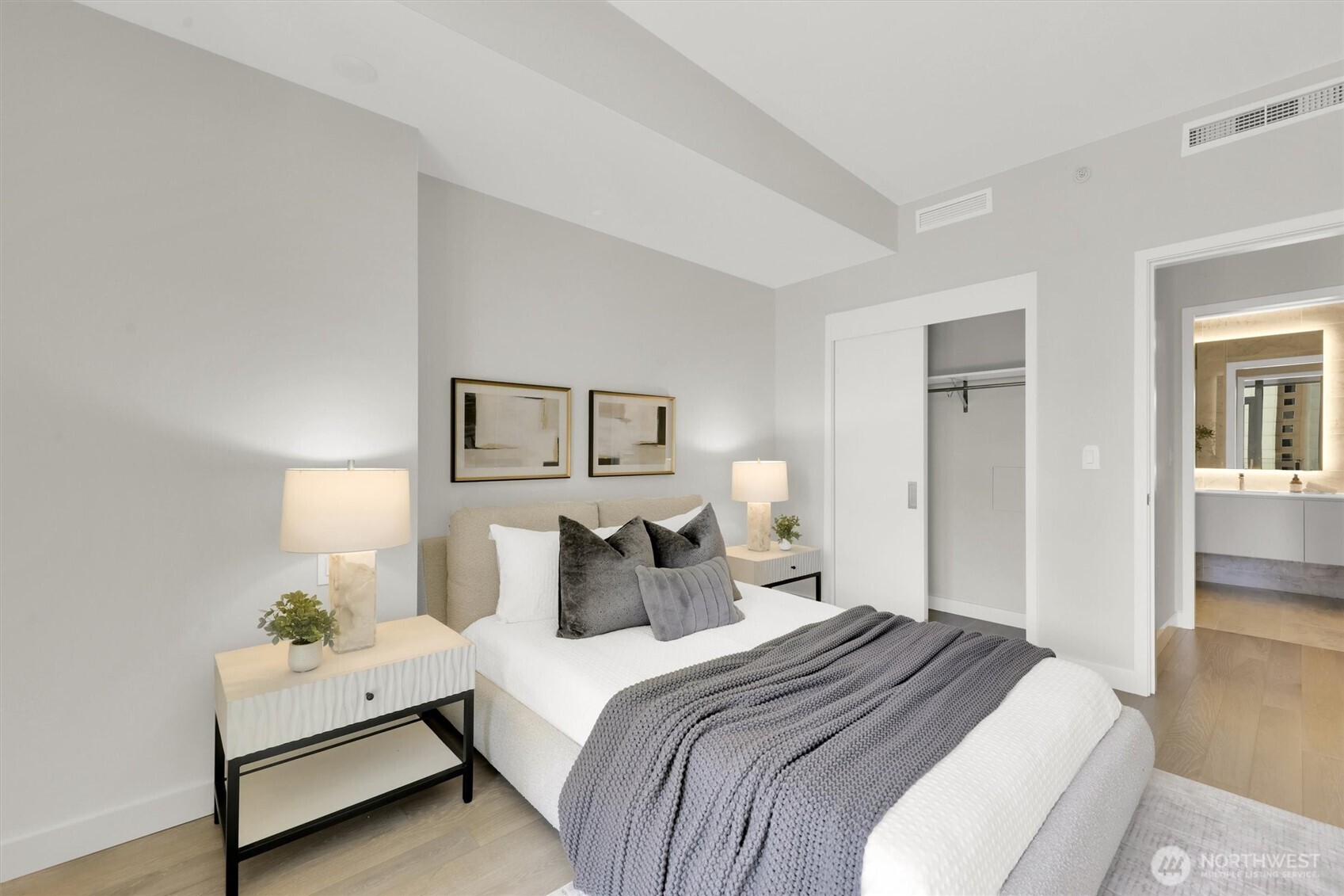 Spacious bedroom