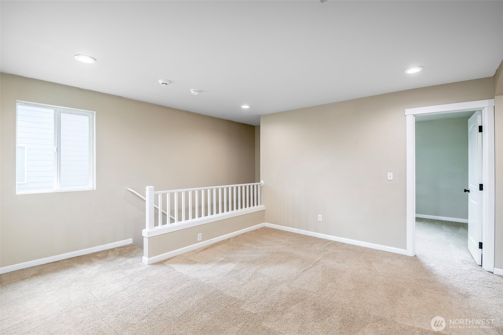 loft/bonus space