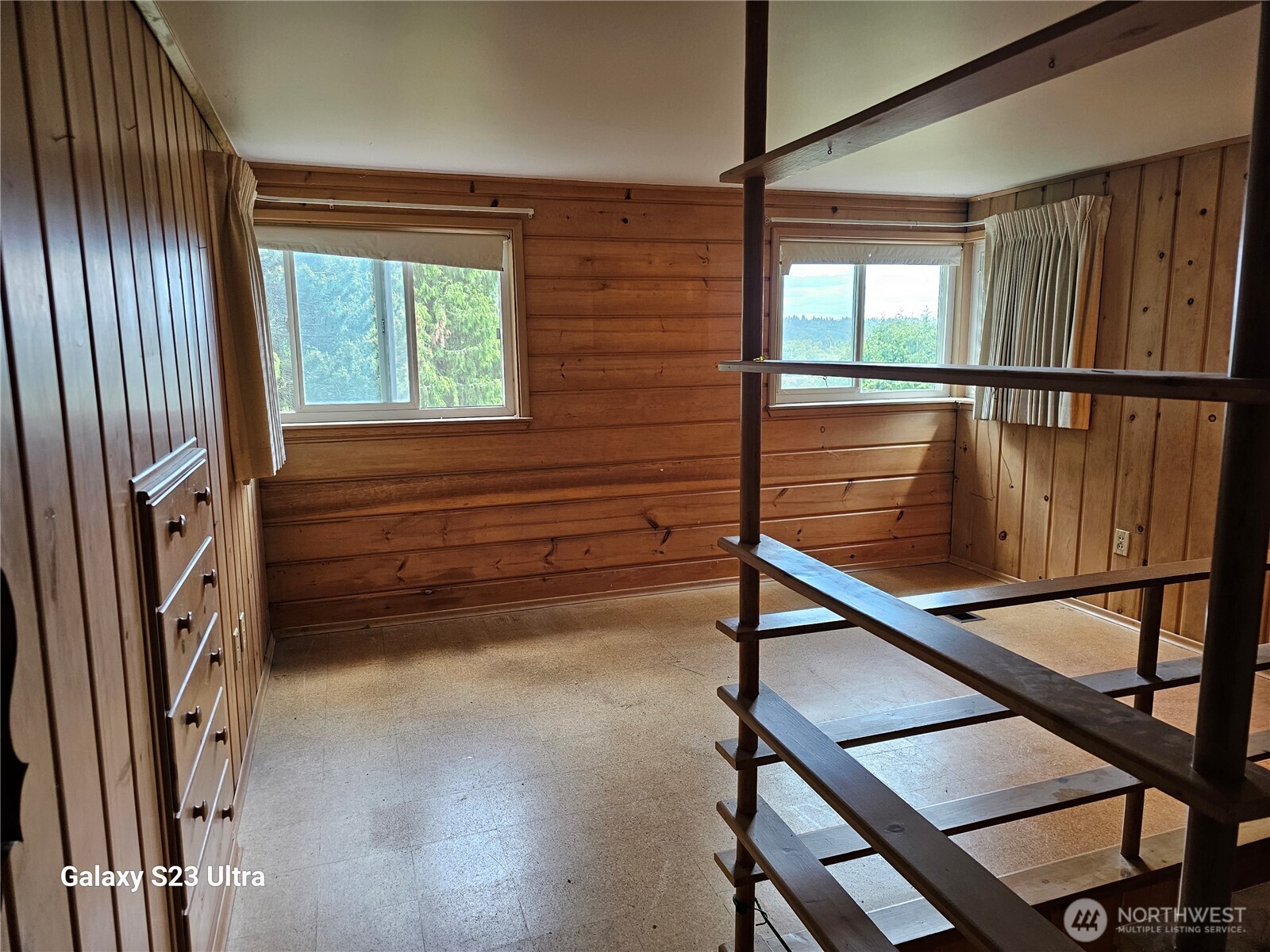 Upstairs Bd/Rm